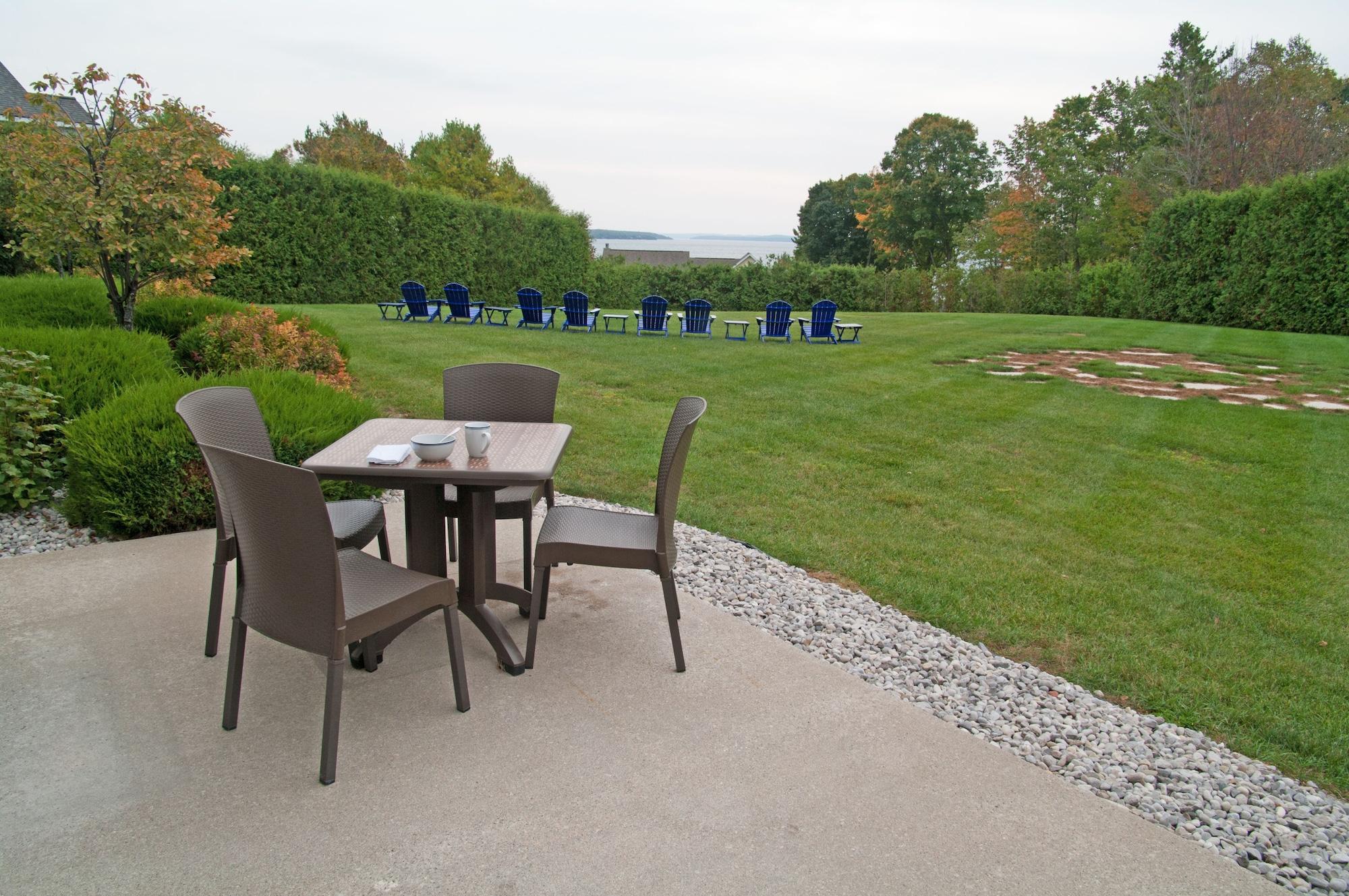 Charlevoix Inn & Suites Surestay Collection By Best Western Εξωτερικό φωτογραφία